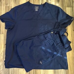 Men’s Scrubs Set Navy Cherokee Workwear Revolution Top2XL Bottom Large